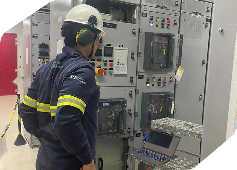 Analisador de rede PROFINET certificando switch industrial